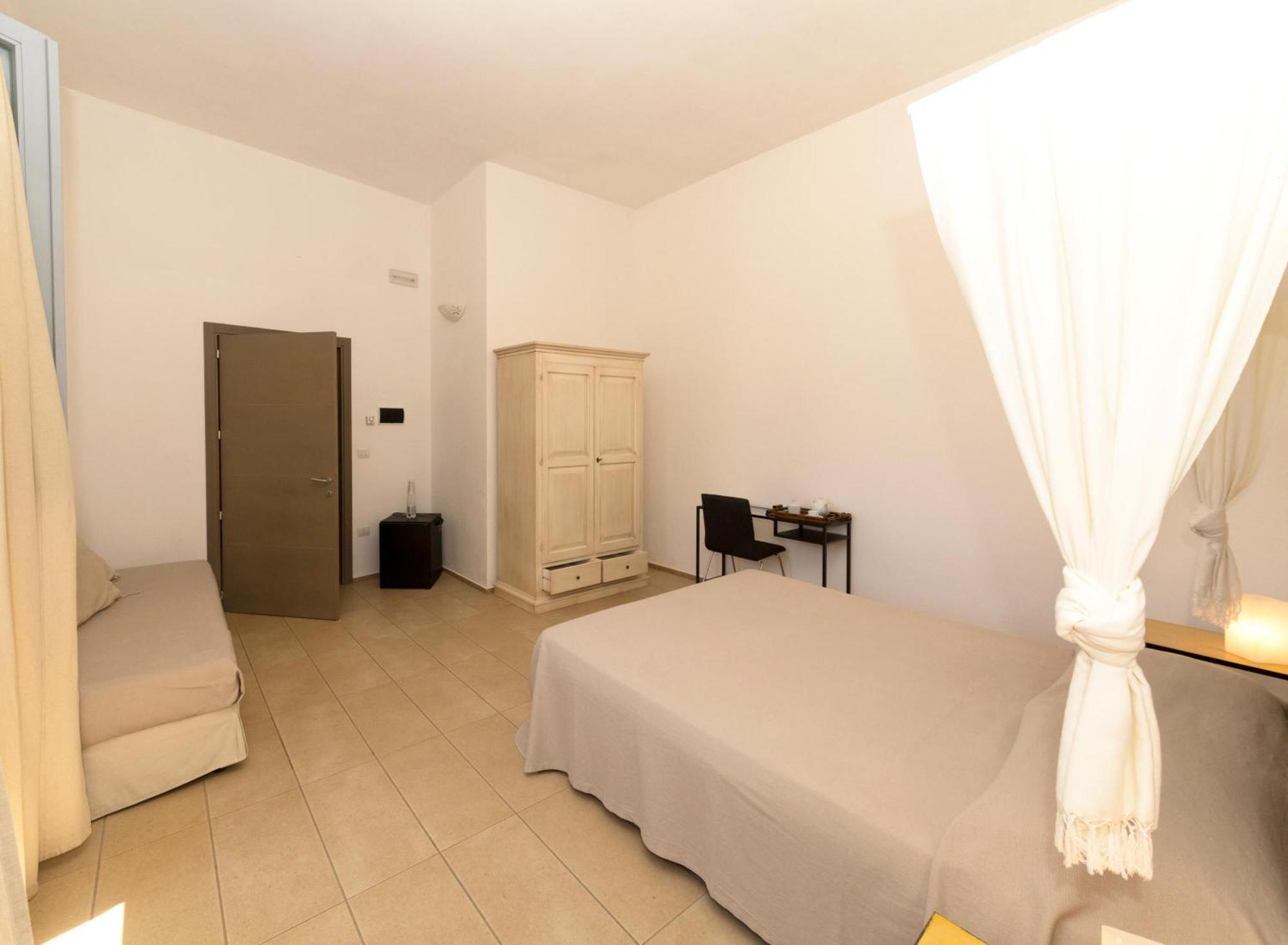 Bed and Breakfast La Casa Di Ora à Casamassella Chambre photo